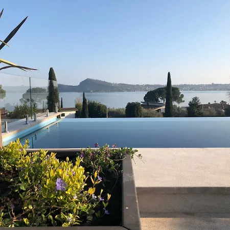 Üdülőközpont Lamasu Rioverde - Di Garda